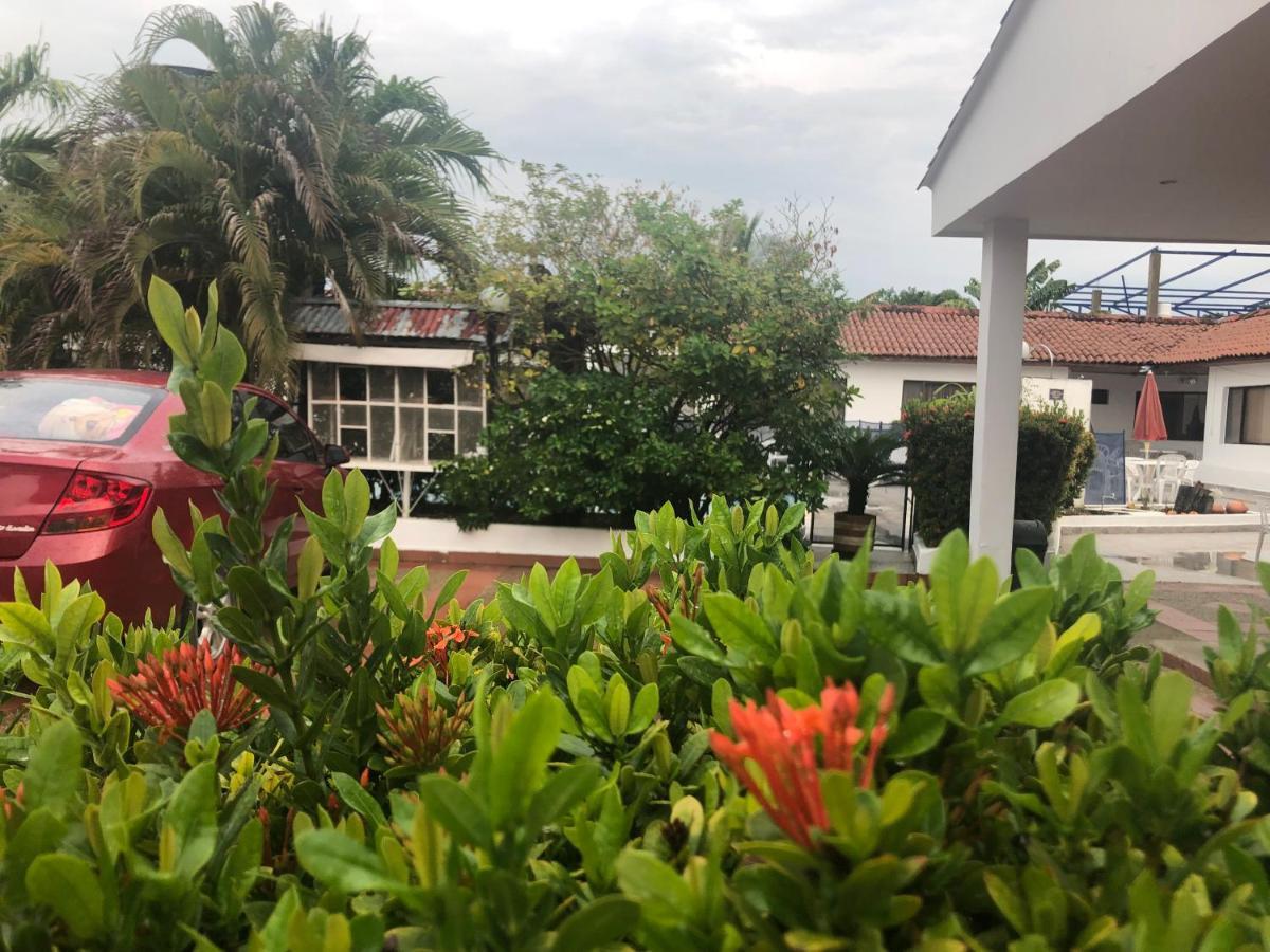 Hotel Villa Ricaurte Exterior foto